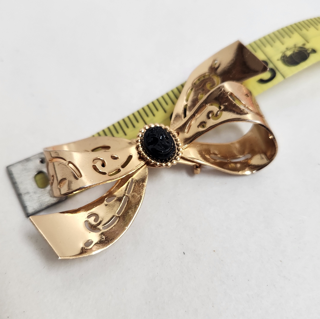 Vintage Coro Cameo Bow Ribbon Pin Brooch